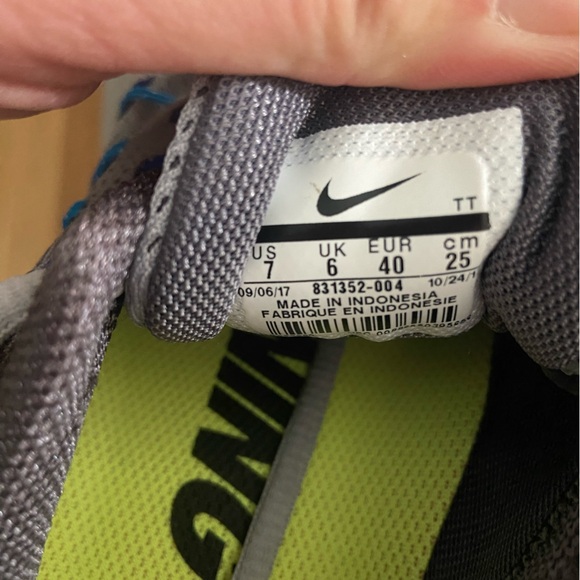 Nike Air Zoom Pegasus 33 - Picture 7 of 7